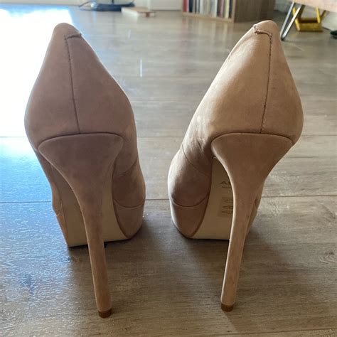 Womens Nude Pumps